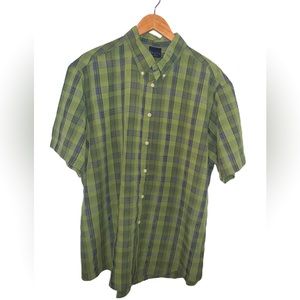 R & R Casual Modal  Blend Green Plaid Button Down Size XL